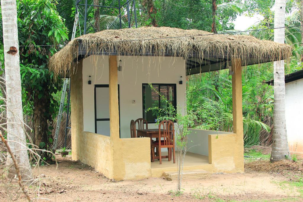Elegant Hamlets Home Stay Chilaw Extérieur photo