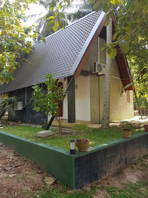 Elegant Hamlets Home Stay Chilaw Extérieur photo