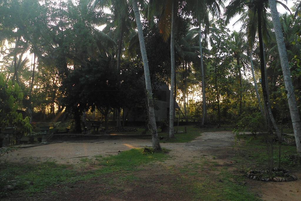 Elegant Hamlets Home Stay Chilaw Extérieur photo